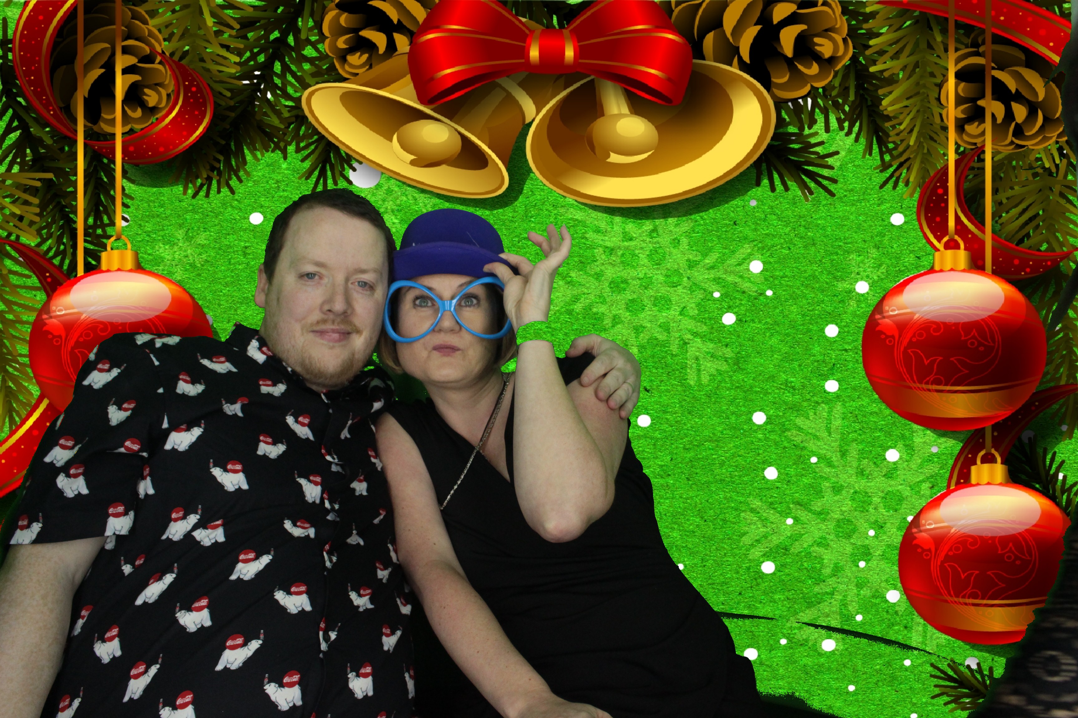 One Line Christmas Party | View more photos from the event at gallery.myphotoboothexperience.co.uk/u/MyPhotoBoothExperienceLtd/One-Line-Christmas-Party